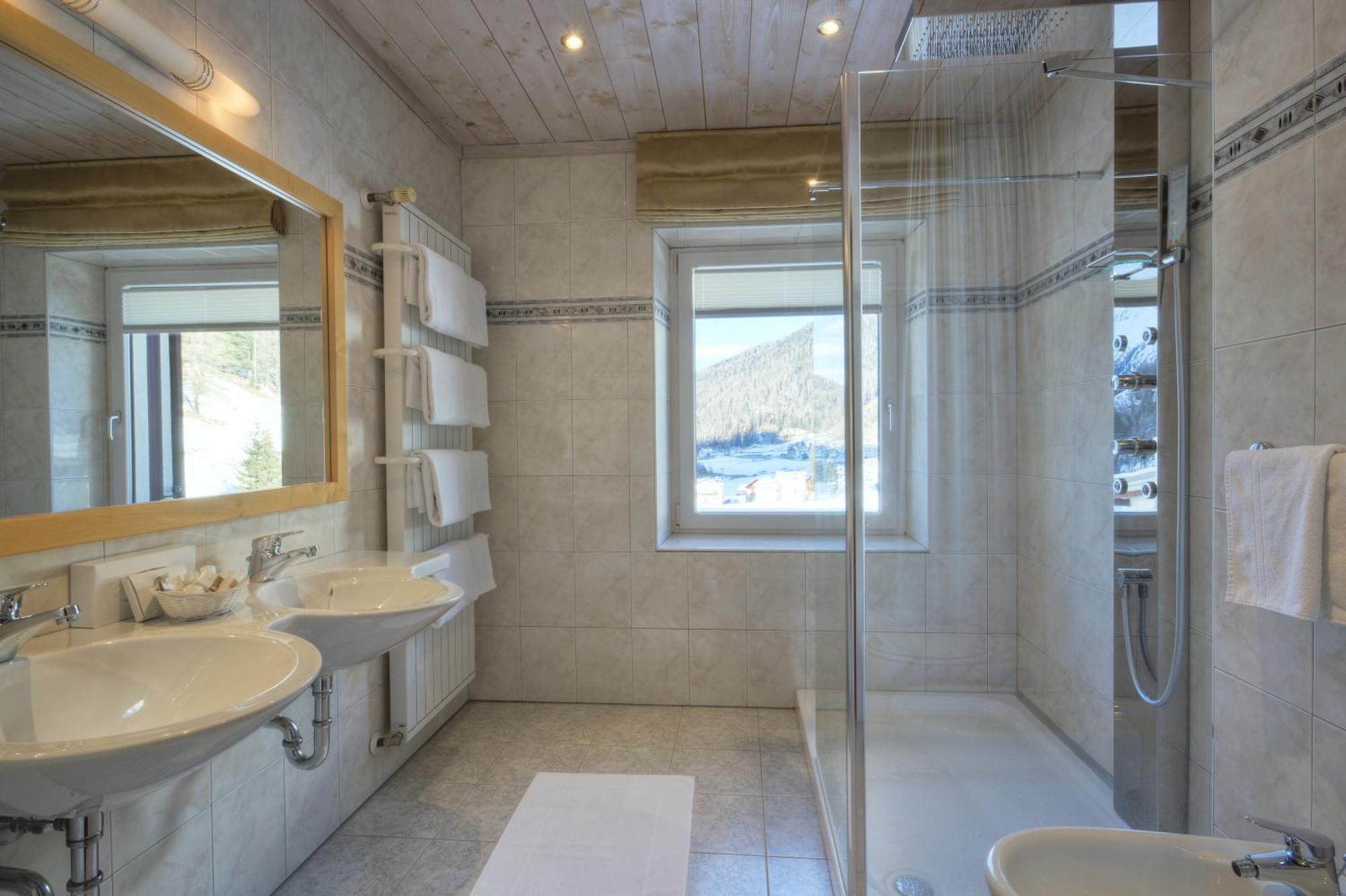 Hotel Gampen Solda Δωμάτιο φωτογραφία