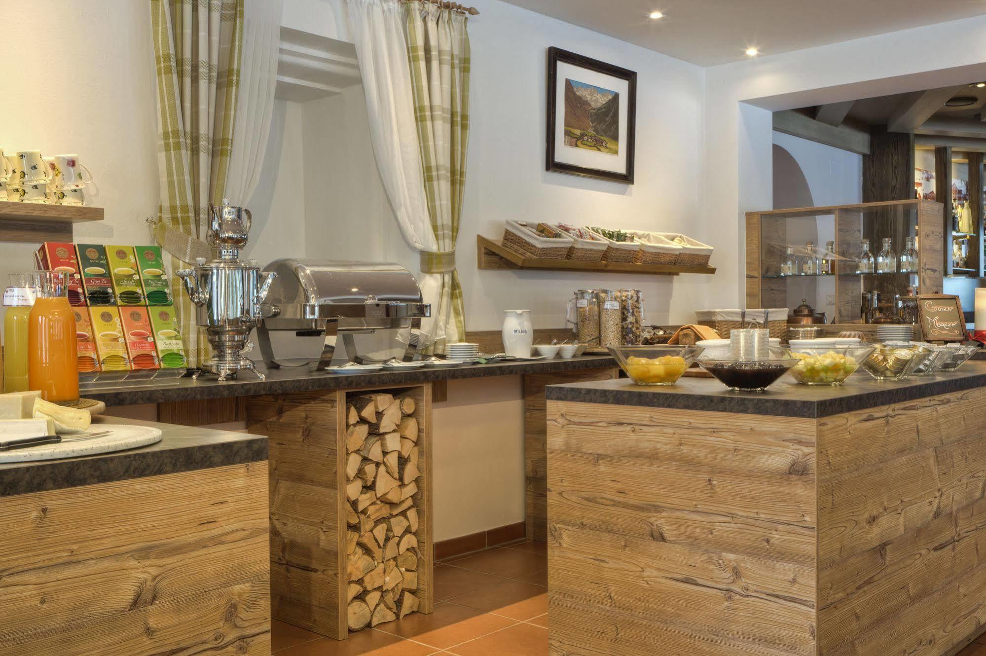 Hotel Gampen Solda Εξωτερικό φωτογραφία